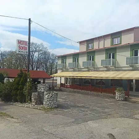 Sofer Motel *